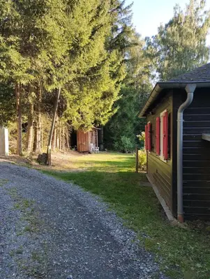 Ein Garten an der Unterkunft Ferienhaus Malepartus Sächsische Schweiz