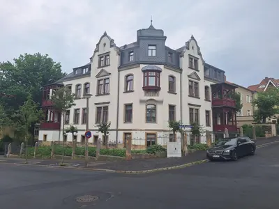 Das Gebäude in dem sich die Ferienwohnung befindet