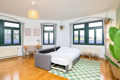 Ein Bett oder Betten in einem Zimmer der Unterkunft Staytime - Urban One I Center I Top Anbindung