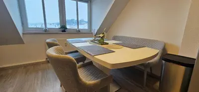 Ein Sitzbereich in der Unterkunft Helios Design Suite - Altbau DG mit Lift & Parkplatz - Elbe & Altstadt - S-Bahn nach Dresden