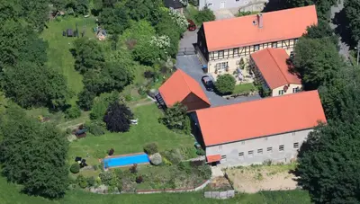 Blick auf Ferienwohnung im Fachwerkhaus Maxen aus der Vogelperspektive