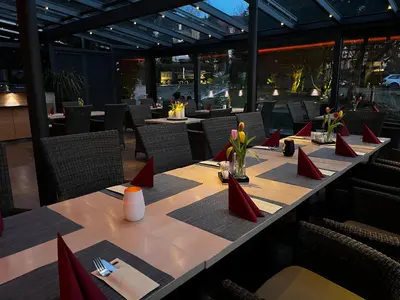 Ein Restaurant oder anderes Speiselokal in der Unterkunft Hotel Maucksches Gut