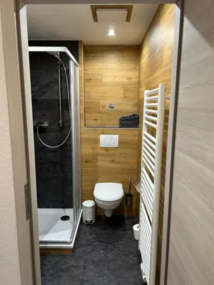 Ein Badezimmer in der Unterkunft Pension Hönel-Hof Bad Schandau