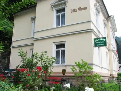 Ein Garten an der Unterkunft Pension Villa Anna
