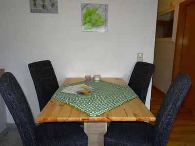 Ein Sitzbereich in der Unterkunft Alte Kelterei