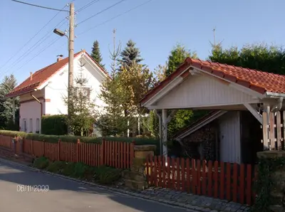 Das Gebäude in dem sich das Chalet befindet