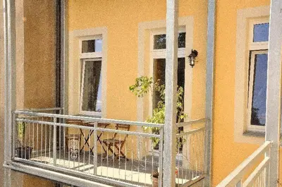 Ein Balkon oder eine Terrasse in der Unterkunft 3 Raum Fewo Dresden Altstadt - L7
