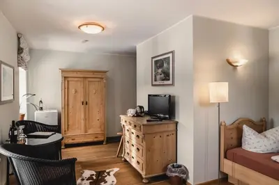TV/Unterhaltungsangebot in der Unterkunft Altsächsischer Gasthof Kleines Vorwerk