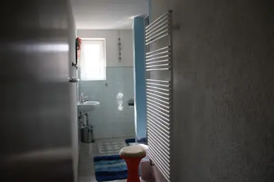 Ein Badezimmer in der Unterkunft Zum Alten König