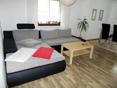 Ein Sitzbereich in der Unterkunft Ferienwohnung Hoffmann