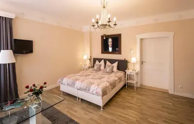 Ein Bett oder Betten in einem Zimmer der Unterkunft Ferienapartments Gohrisch Villa Schönblick