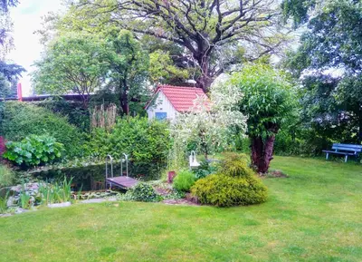Ein Garten an der Unterkunft Hof Hanau