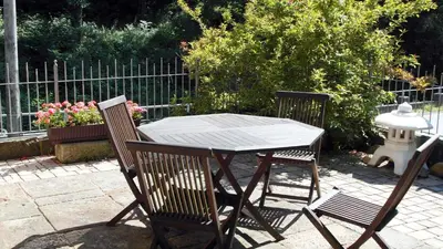Ein Garten an der Unterkunft Haus Ferienromantik