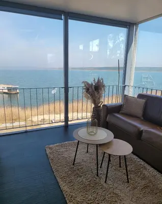 Ein allgemeiner Meerblick oder ein Meerblick von der Ferienwohnung aus