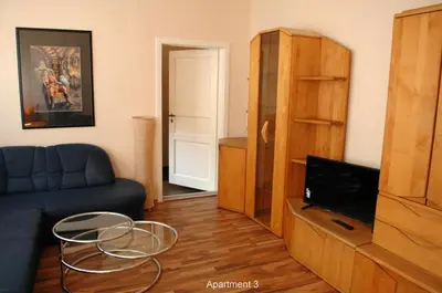 TV/Unterhaltungsangebot in der Unterkunft Monteur - Budget Apartments Freital
