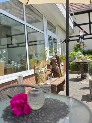 Ein Sitzbereich in der Unterkunft Alttolkewitzer Ferien- & Privatzimmer Mrosk Dresden