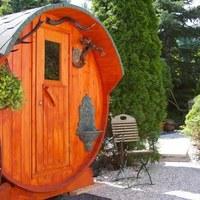 Ein Garten an der Unterkunft Hotel Zur Kutsche