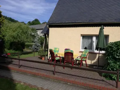 Ein Garten an der Unterkunft Ferienhaus Hickmann