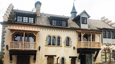 Das Gebäude in dem sich die Ferienwohnung befindet
