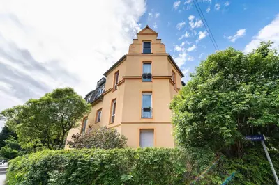 Das Gebäude in dem sich die Ferienwohnung befindet