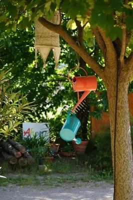 Ein Garten an der Unterkunft Ferienwohnung TOSCANA