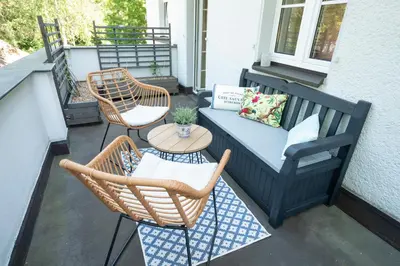 Ein Balkon oder eine Terrasse in der Unterkunft Villa Golding - Flat 1