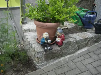 Ein Garten an der Unterkunft Cozy Apartment in Lichtenhain Germany With Garden
