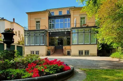 Ein Garten an der Unterkunft Ferienwohnung Villa Haniel Edmund