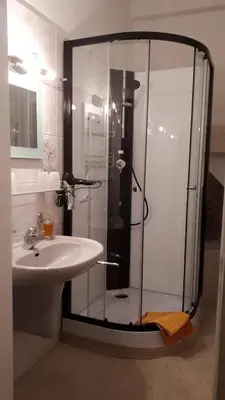 Ein Badezimmer in der Unterkunft Ferienwohnung Hahn