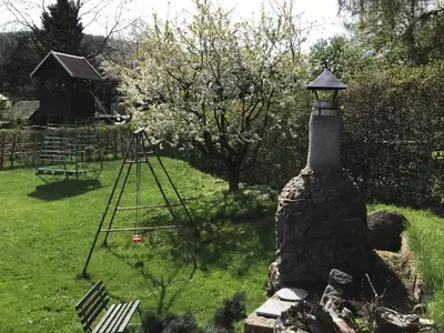 Ein Garten an der Unterkunft Ferienwohnung Grieser