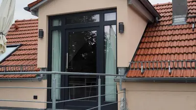 Das Gebäude in dem sich die Ferienwohnung befindet