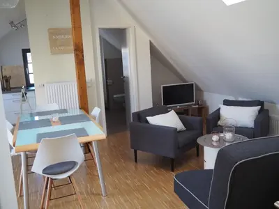 Ein Sitzbereich in der Unterkunft Uferlos