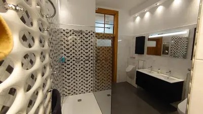 Ein Badezimmer in der Unterkunft Ferienwohnung Freiberg, Chemnitzer Straße