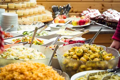 Essen im Hotel oder in der Nähe