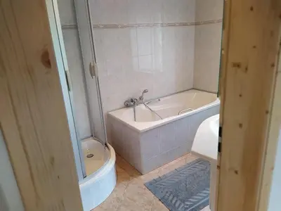 Ein Badezimmer in der Unterkunft Ferienhaus Ebenheit am Lilienstein