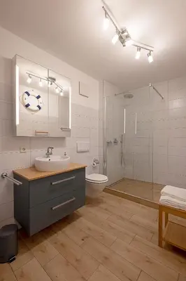Ein Badezimmer in der Unterkunft Apartment MARINA