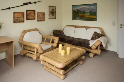 Ein Sitzbereich in der Unterkunft Ferienwohnung Moritzburg