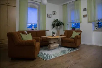 Ein Sitzbereich in der Unterkunft Ferienwohnung K4