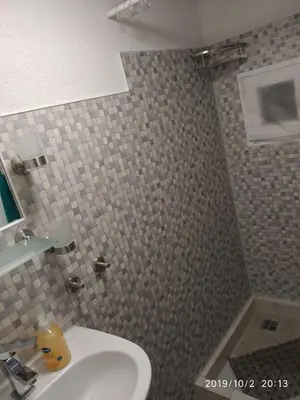 Ein Badezimmer in der Unterkunft Kleines Gartenhaus am Mahler
