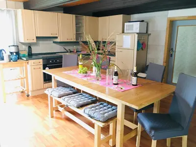 Küche/Küchenzeile in der Unterkunft Ferienwohnung „Am Gnaucks Hutberg“