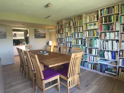 Die Bibliothek im Ferienhaus