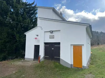 Das Gebäude in dem sich die Ferienwohnung befindet