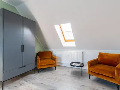 Ein Sitzbereich in der Unterkunft Limehome Chemnitz Hartmannstraße