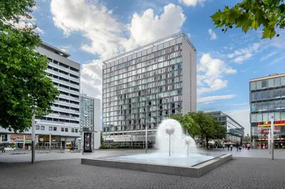 Das Gebäude in dem sich das Hotel befindet