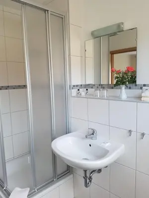 Ein Badezimmer in der Unterkunft Eisenbahnwelten