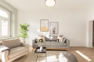 Ein Sitzbereich in der Unterkunft Limehome Dresden Jordanstraße