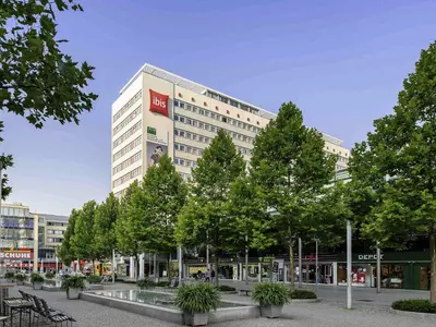 Das Gebäude in dem sich das Hotel befindet