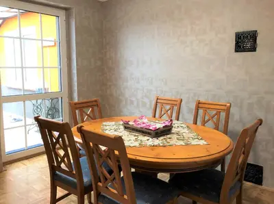 Ein Sitzbereich in der Unterkunft Ferienhaus am Wiesenweg