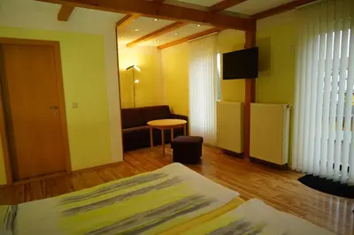 Ein Bett oder Betten in einem Zimmer der Unterkunft Pension Nr. 13 - B&B