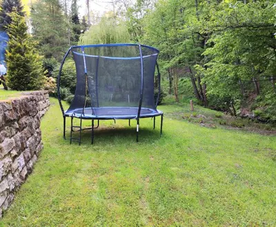 Ein Garten an der Unterkunft Ferienwohnung Bastei